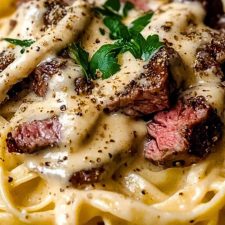 Creamy Cajun Steak Alfredo Recipe