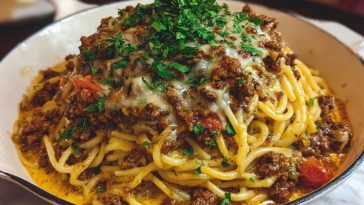 Creamy Cajun Beef Spaghetti with Three-Cheese Parmesan Sauce