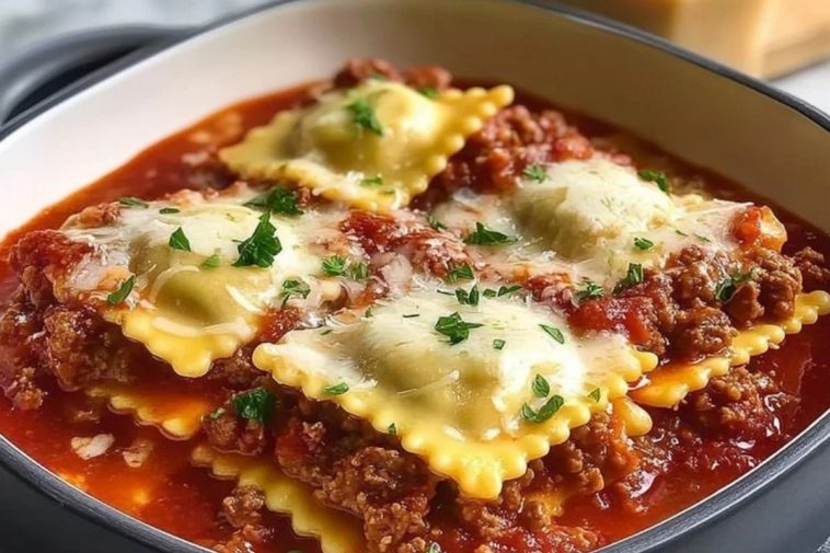 Slow Cooker Ravioli Lasagna