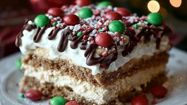 Christmas Cookie Lasagna
