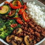 Spicy Ground Beef Stir-Fry Bowl with Garlic Veggies & Steamy Rice