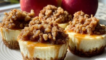 Irresistible Apple Crisp Mini Cheesecakes