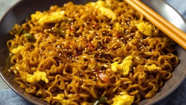 Sweet & Spicy Ramen Noodle Stir Fry