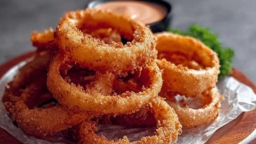 Homemade Crispy Onion Rings