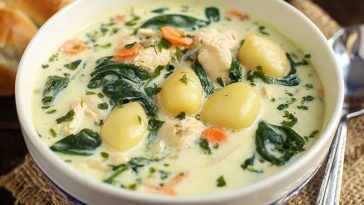 Olive Garden Copycat Chicken Gnocchi Soup