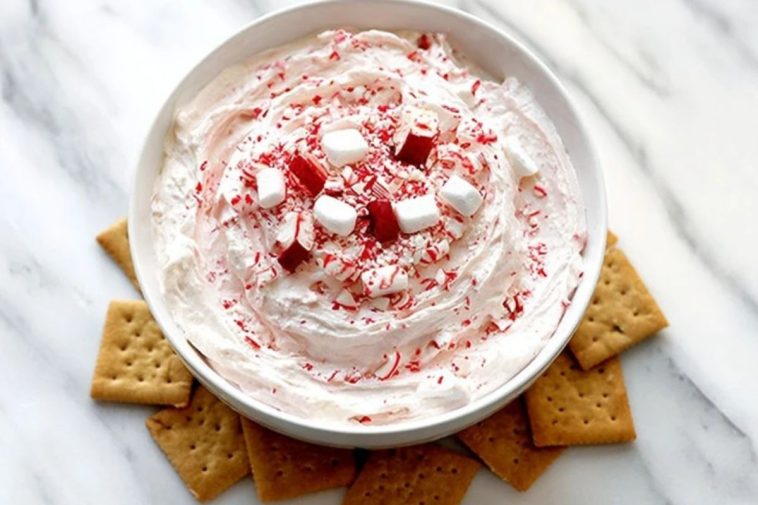 Christmas Peppermint Fluff Dip