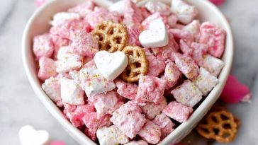 Valentine's Strawberry Cheesecake Puppy Chow