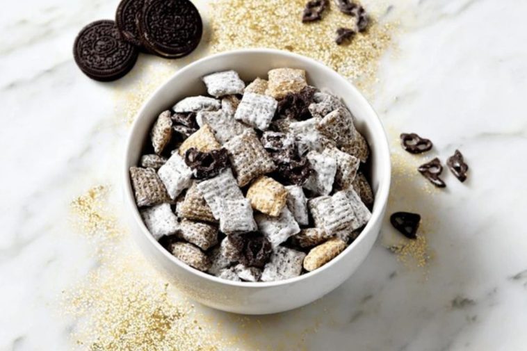 Best Ever Cookies And Cream Puppy Chow