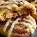 Cinnamon Roll Cheesecake Cookies