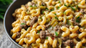Philly Cheesesteak Pasta