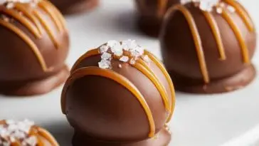 Delicious Salted Caramel Fudge Truffles