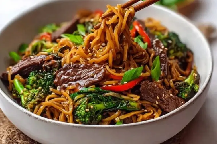 Sticky Beef Noodles