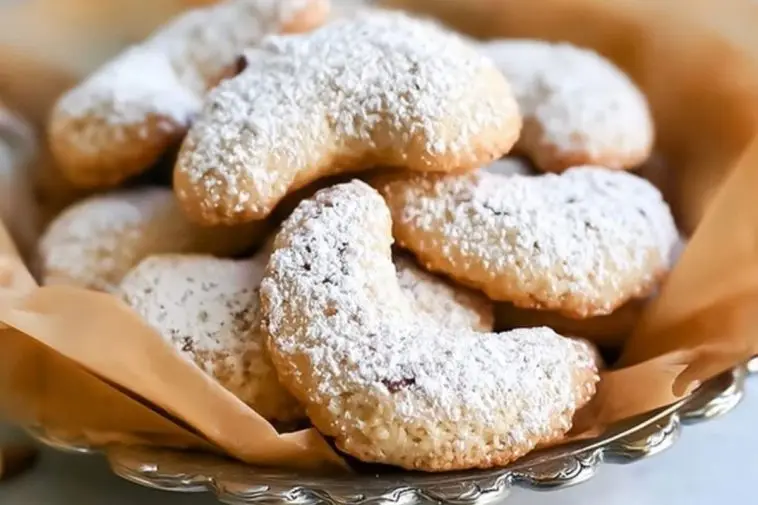 Almond Crescent Cookies