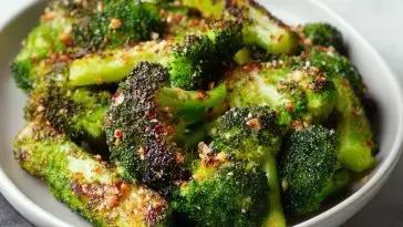 Crispy Garlic Air Fryer Broccoli