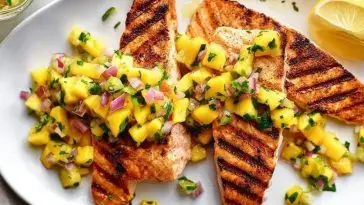 Easy Grilled Salmon with Mango Salsa