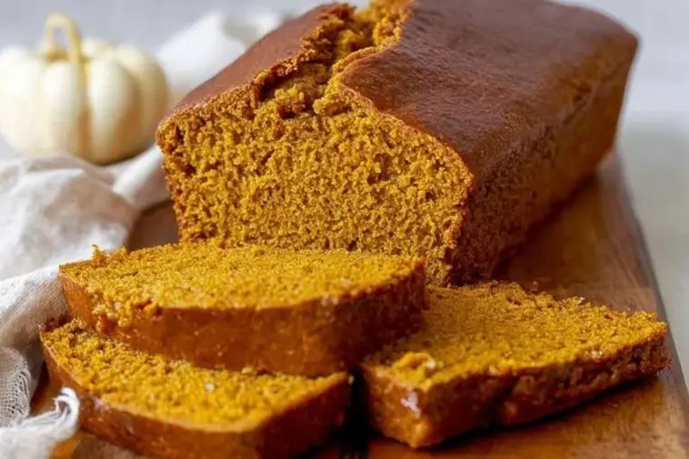 Easy Homemade Pumpkin Bread