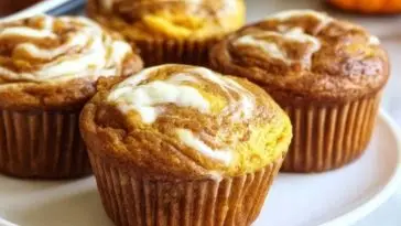 Fluffy Pumpkin Cream Cheese Swirl Muffins