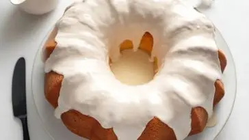 Vanilla Bundt Cake