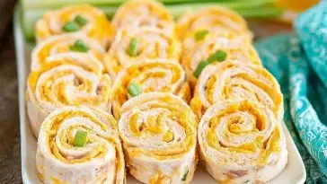 Easy Buffalo Chicken Pinwheels