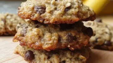 Chewy Banana Oatmeal Cookies