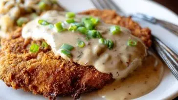 Chicken Fried Steak with Creamy Gravy